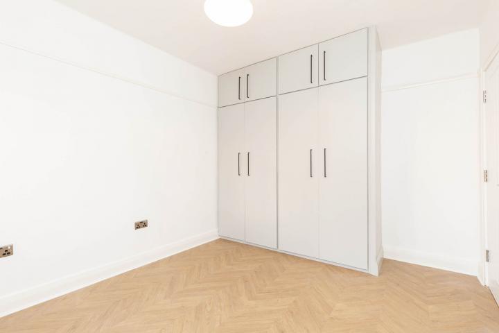 Recently Renovated Apartment Cleve Road, West Hampstead